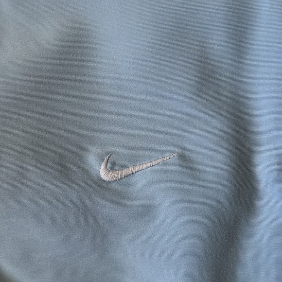 Nike 7/8 length legging - Picture 3 of 5
